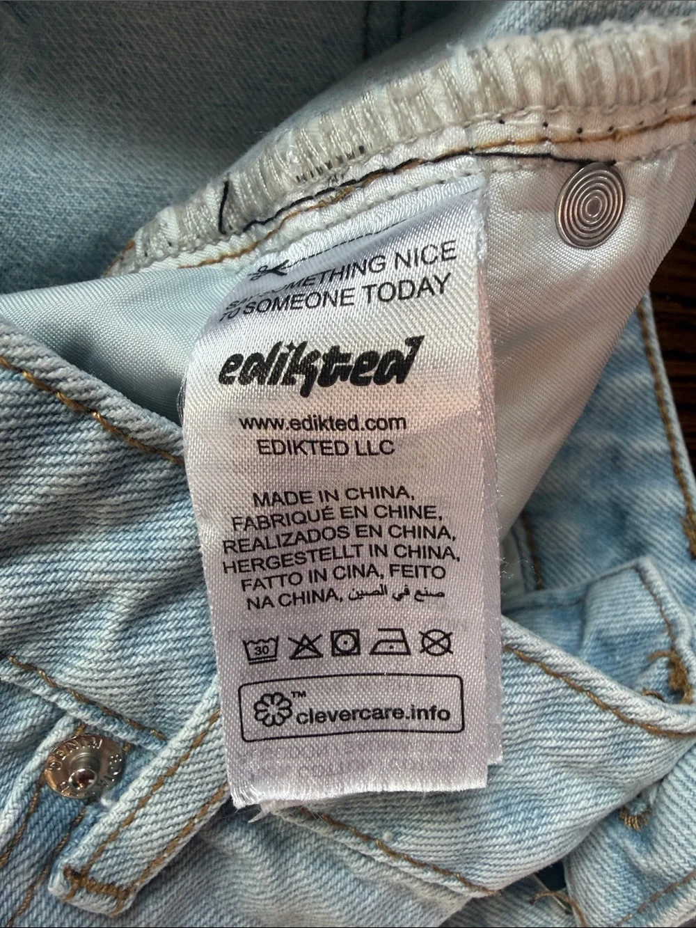 Edikted Light Blue Denim Mini Skirt with frayed hem size XS - Picture 6 of 6